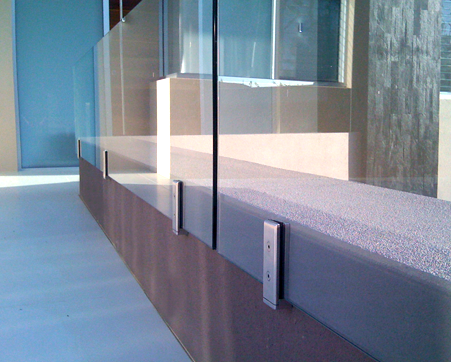 Garde-corps architecturaux-balustrade garde-corps pince de balcon carré sans cadre robinets en verre robinet de clôture de piscine